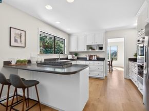 37 E Altarinda Dr, Orinda CA 94563