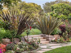 280 Indian Rd, Piedmont CA 94610