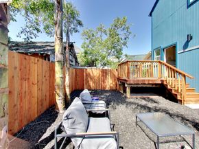 1047 48th street, Emeryville CA 94608