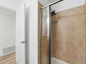 2487 Heathrow Ln, San Leandro CA 94577
