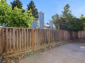 2487 Heathrow Ln, San Leandro CA 94577