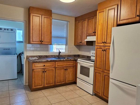 2664-2666 Renton Way, Castro Valley CA 94546