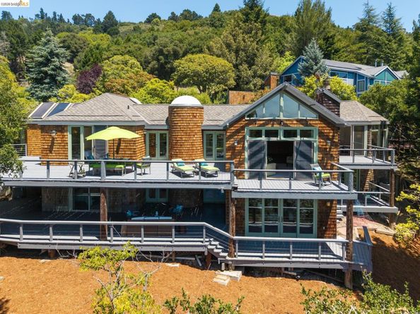 2223 Tunnel Rd, Oakland CA 94611