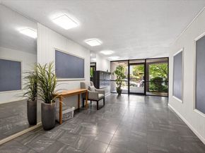 365 Perkins St 201, Oakland CA 94610