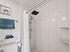 365 Perkins St 201, Oakland CA 94610