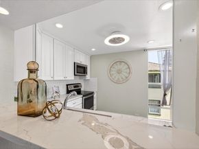 365 Perkins St 201, Oakland CA 94610