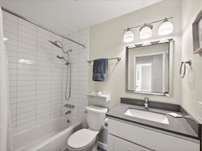 365 Perkins St 201, Oakland CA 94610