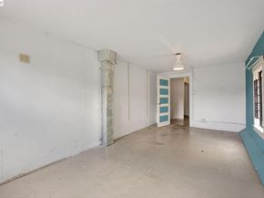 1227 E 33Rd St, Oakland CA 94610