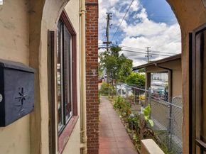 1227 E 33Rd St, Oakland CA 94610