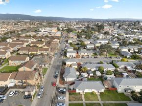 1815 Second Street, Alameda CA 94501
