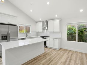 2469 Potter St, Oakland CA 94601