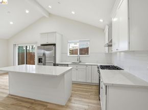 2469 Potter St, Oakland CA 94601