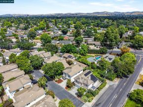 210 Ivywood Dr, Walnut Creek CA 94598