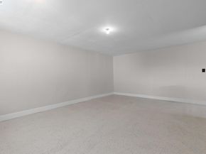 246 Tunis Rd, Oakland CA 94603