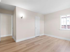 246 Tunis Rd, Oakland CA 94603