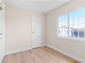 246 Tunis Rd, Oakland CA 94603