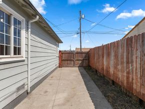246 Tunis Rd, Oakland CA 94603