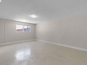 246 Tunis Rd, Oakland CA 94603