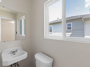 246 Tunis Rd, Oakland CA 94603