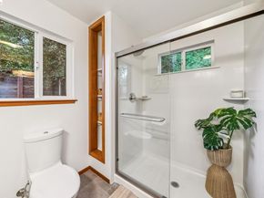 5504 Merriewood Dr, Oakland CA 94611