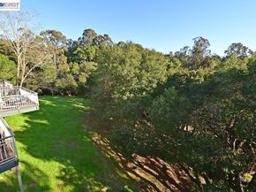 25105 Vista Greens Ct, Hayward CA 94541