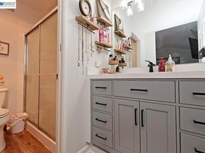 25105 Vista Greens Ct, Hayward CA 94541