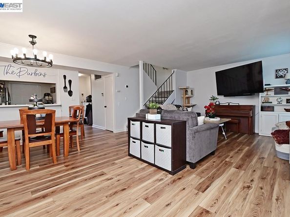 25105 Vista Greens Ct, Hayward CA 94541