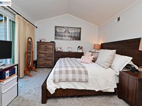 25105 Vista Greens Ct, Hayward CA 94541
