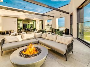 260 Brooklyn Basin Way 564, Oakland CA 94606