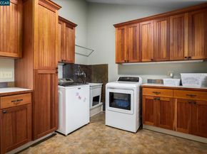 2050 Shell Ridge Trl, Walnut Creek CA 94598