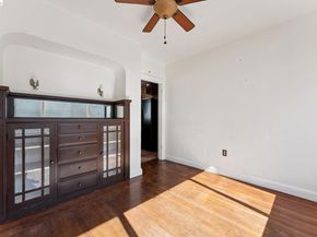 978 43Rd St, Oakland CA 94608