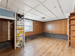 978 43Rd St, Oakland CA 94608