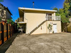 3037 College Ave, Berkeley CA 94705
