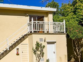 3037 College Ave, Berkeley CA 94705