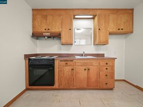 3037 College Ave, Berkeley CA 94705