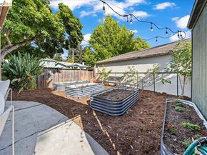 10809 Mcintyre St, Oakland CA 94605