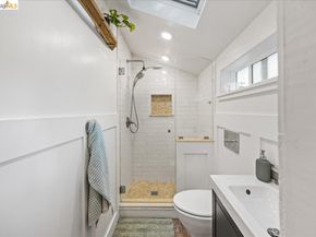10809 Mcintyre St, Oakland CA 94605