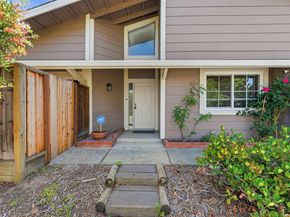 2402 Heathrow Ln, San Leandro CA 94577