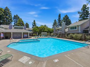 2402 Heathrow Ln, San Leandro CA 94577