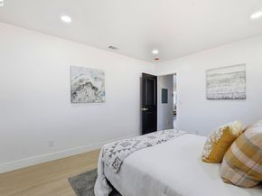 1913 W Middlefield Rd, Mountain View CA 94043