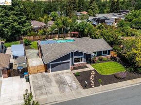 608 W Myrick Ct, Clayton CA 94517