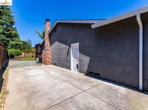 608 W Myrick Ct, Clayton CA 94517
