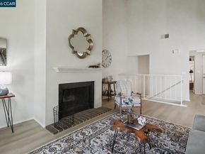 378 Camelback Rd, Pleasant Hill CA 94523