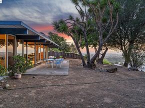 5314 Crown Ct, Castro Valley CA 94552