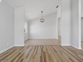 247 Sparrow Dr, Hercules CA 94547