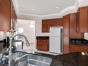 406 Grenadine Way, Hercules CA 94547