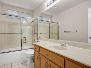 406 Grenadine Way, Hercules CA 94547