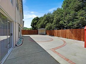 406 Grenadine Way, Hercules CA 94547