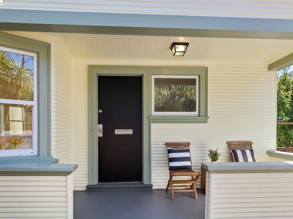 2143 E 28Th St, Oakland CA 94606