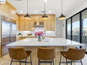 45349 Tom Blalock St 402, Fremont CA 94539